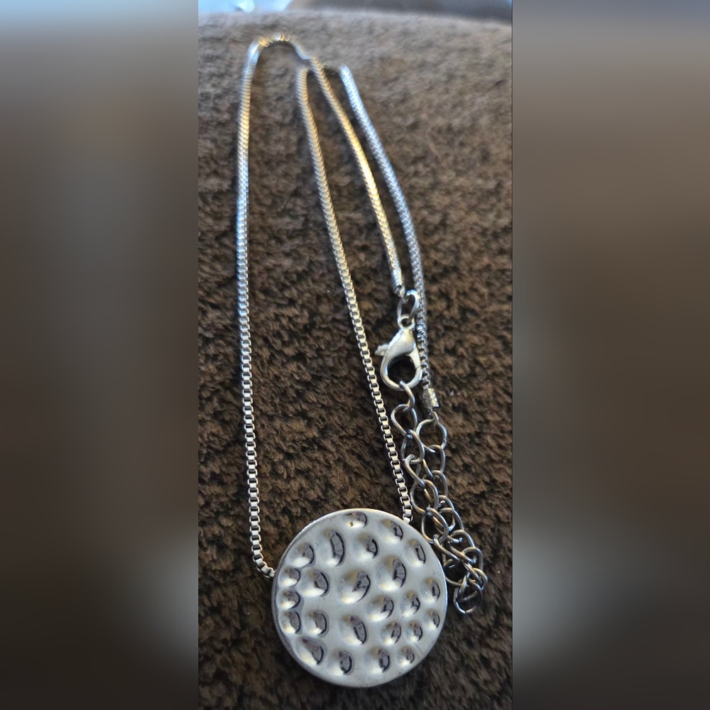 Silvertone Textured Disk Necklace - Picture 4 of 5